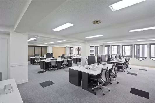 500平米办公室装修设计要能满足客户的实用性要求?